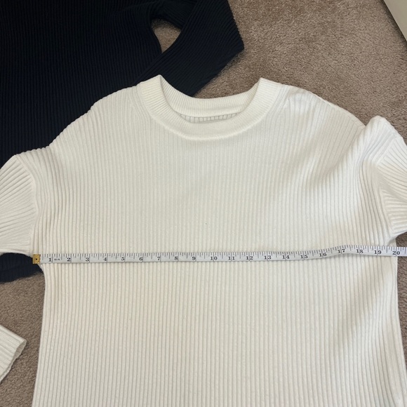 Lot Two Abercrombie Ribbed Pullover Sweaters Size Medium Black Cream Off White - Picture 4 of 11